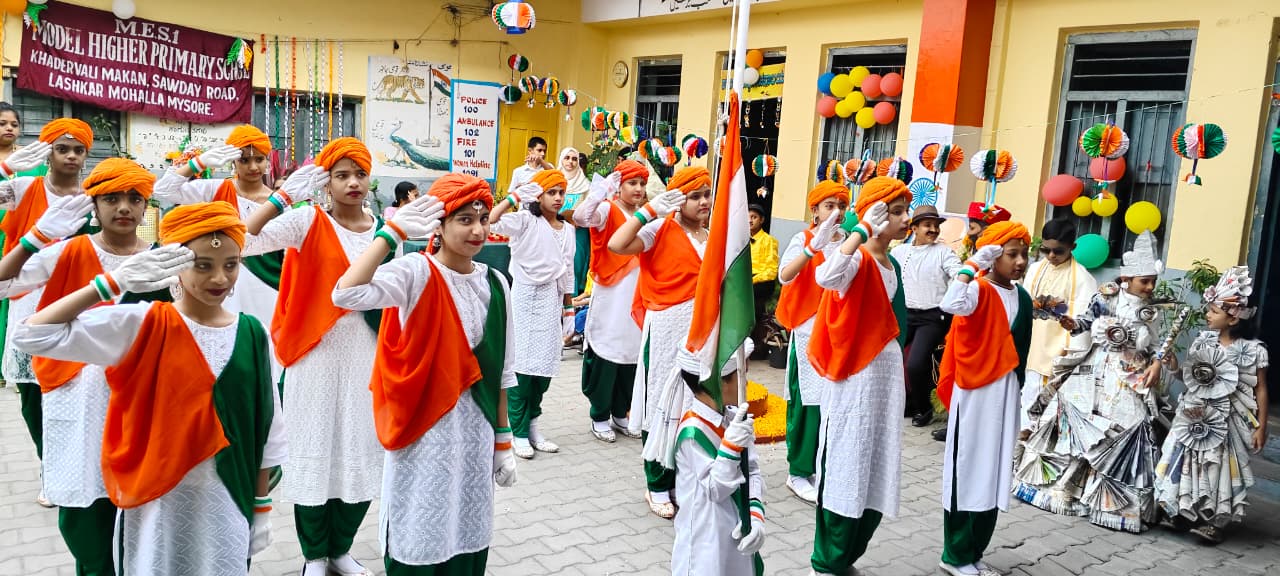 02 MES Urdu HPS 01 Pic – 2