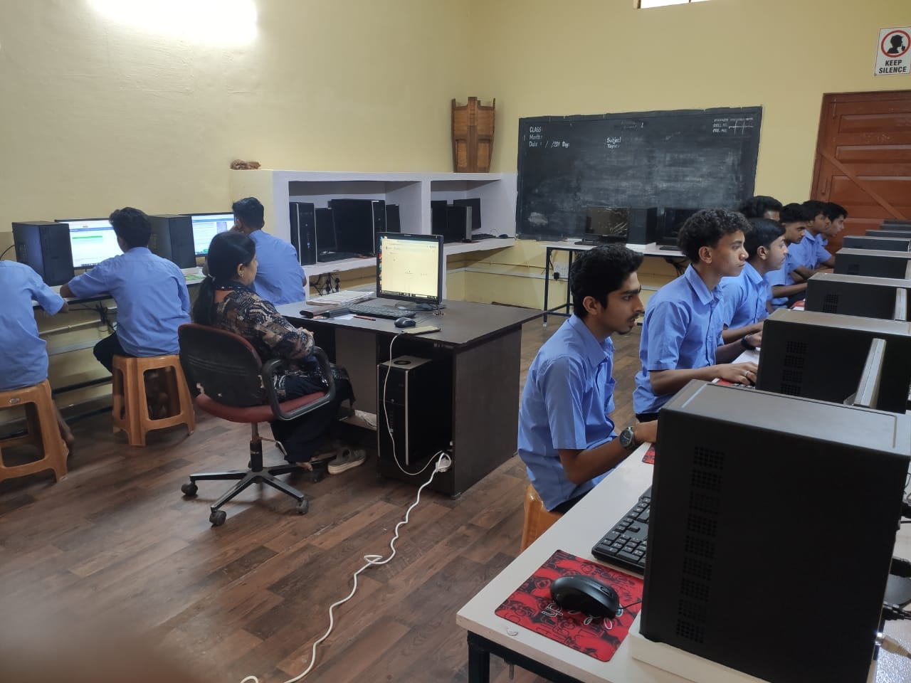 05. MES ITI Computer Lab